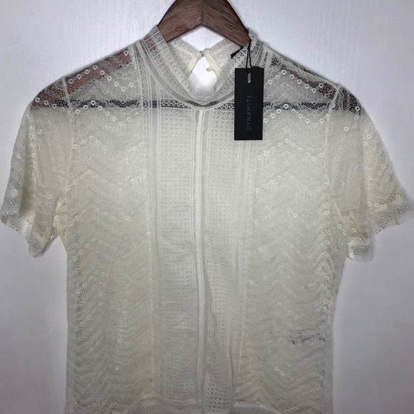 Dynamite Lace tshirt - Picture 2 of 4